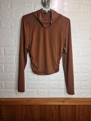 Shein turtleneck blouse brown like new size M