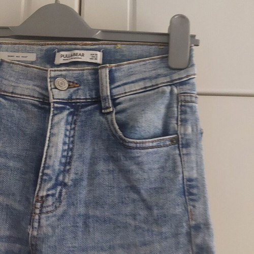Pull & Bear Skinny Mid Waist Jeans size 32 like new