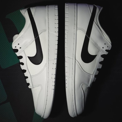 Nike Dunk Low new, size 44.5, Black/Summit White