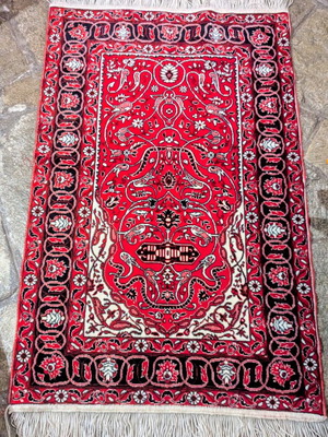 Rug 1.18x0.68 m, thin and clean