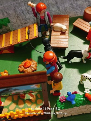 Playmobil Animal Garden Set like new