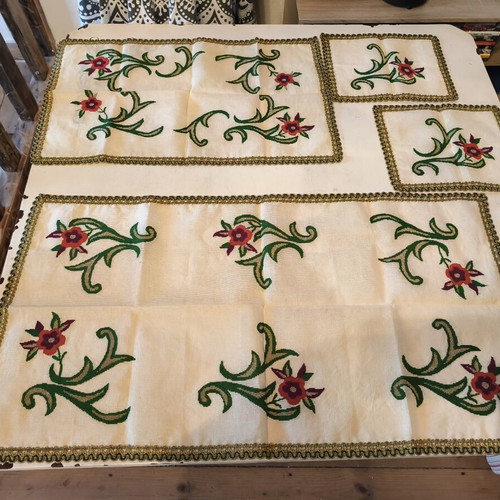 Set of 6 handmade embroidered table linens with cross-stitch