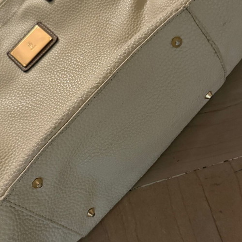 Kem NY beige leather bag used with wear and tear