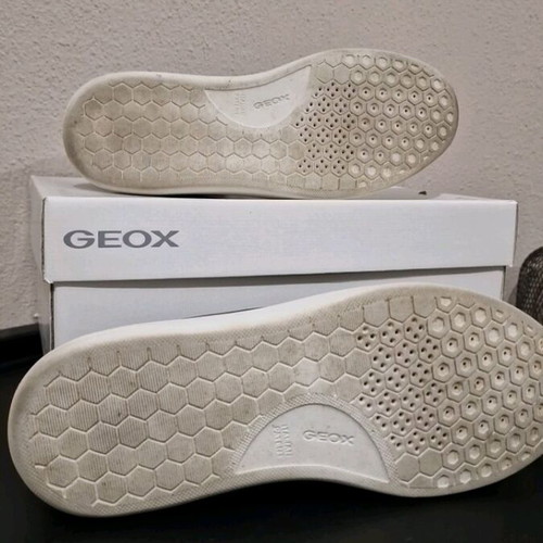 Geox sneakers like new, size 42, black and white
