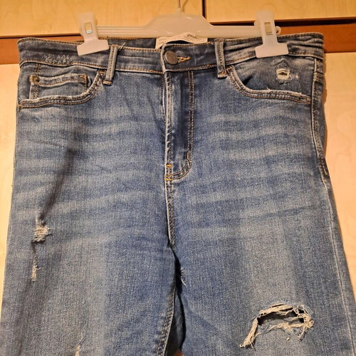 Jeans high waist pants like new with holes and frayed edges