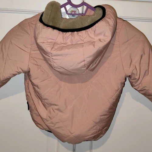 Baby Shark jacket soft pink like new, GOSOAKY 18-24 months