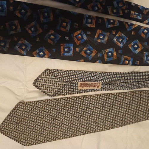 Classic ties like new, set of 3 pieces