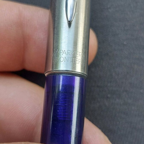 Parker Frontier pen used in good condition