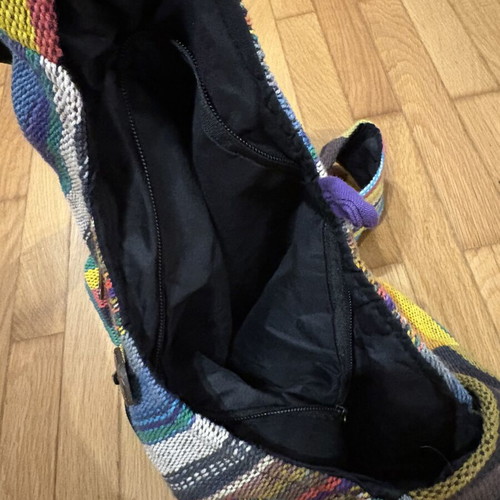 Hippie bag crossbody like new, multicolor, spacious with many pockets