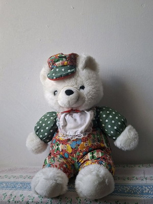 Teddy bear used with silhouette