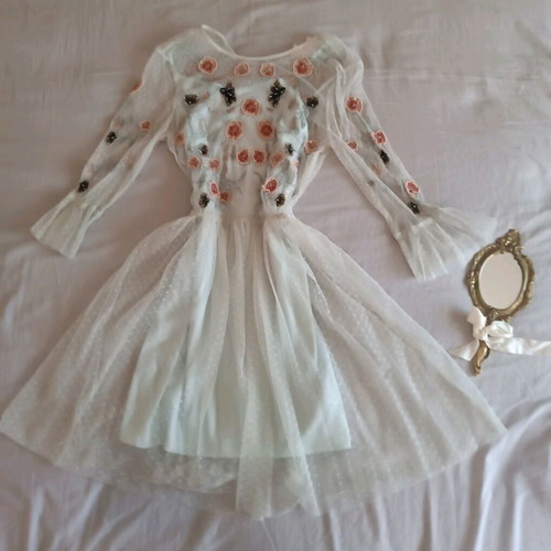 Fairy dress polka dot with tulle and embroidered details, like new, size S