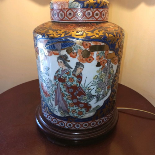 Porcelain lamp from China very old era, excellent condition