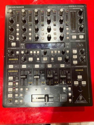 Μικτής Bechringer ddm4000