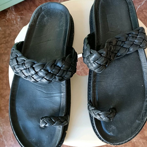 Leather sandals used, size 40, black