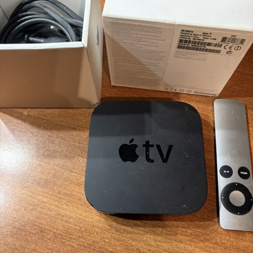 Apple TV 3rd Generation streaming device like new