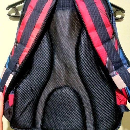 Primary school backpack with three compartments like new