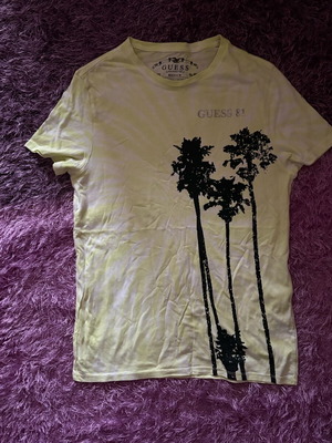 Guess men's short-sleeve shirt used, size M