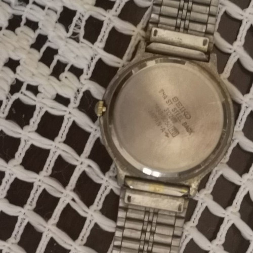 Seiko Quartz 7430-5050 vintage wristwatch (1983), untested
