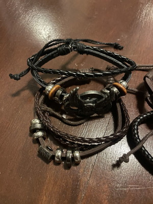 Set of 4 men's unisex bracelets casual boho style used