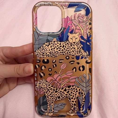 iPhone 12 cases used, pack of 7 pieces