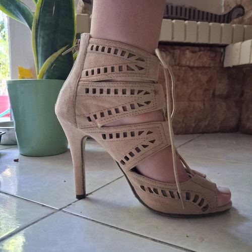 Beige suede lace-up sandals size 37 new with back zipper and 10.5cm heel