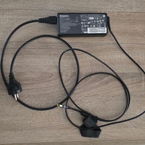 Lenovo power adapter ADL135NLC3A used, fully functional
