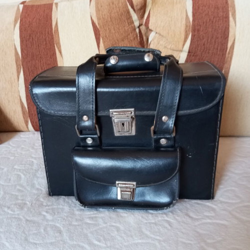 Vintage camera case leather used with small wear