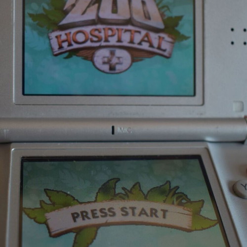 Zoo Hospital Nintendo DS game like new, simulation
