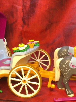 Playmobil 70449 Carriage like new with some missing parts