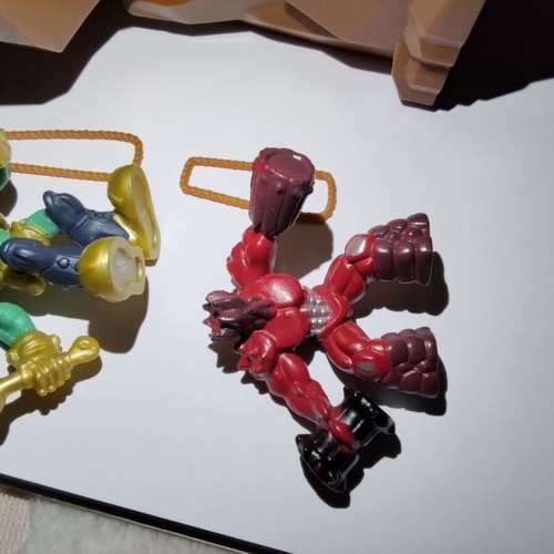 Gormiti Castle Playset with 2 Figures used, Giochi Preziosi