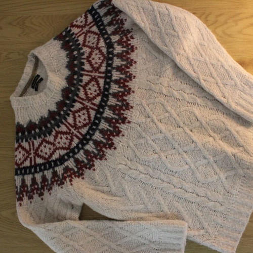 Massimo Dutti Limited Edition Sweater No. Large like new, beige