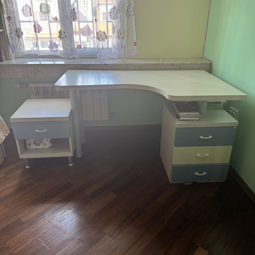 Children's bedroom furniture set with bed, mattress, desk, and wardrobe like new