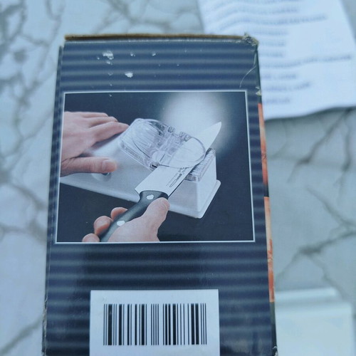 EMC knife sharpener new, battery operated