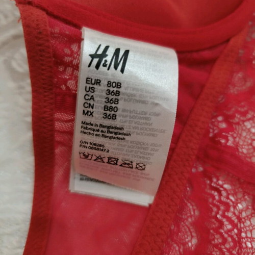 H&M red lace bra 80B push up like new