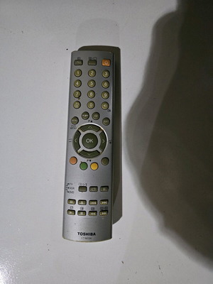 Toshiba CT-90126 remote control used, fully functional