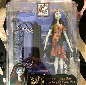 NIGHTMARE BEFORE CHRISTMAS SALLY with SEWING MACHINE FIGURE NEW SEALED NECA RARE