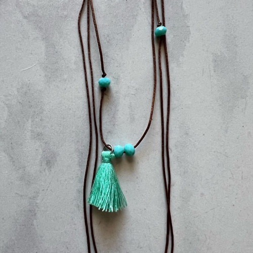 Handmade necklace with beads and thread like new