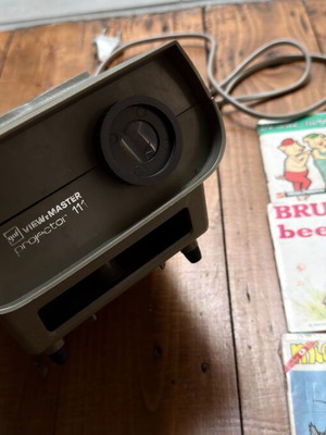 View-Master Projector 71 with 11 original reels, vintage