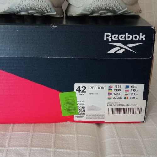 Reebok Classic Leather Women's Sneakers Size 42 Like New Beige