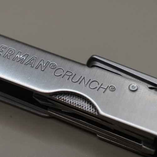 Leatherman Crunch new with leather sheath and box