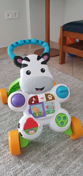 Περπατούρα - Στράτα fisher price