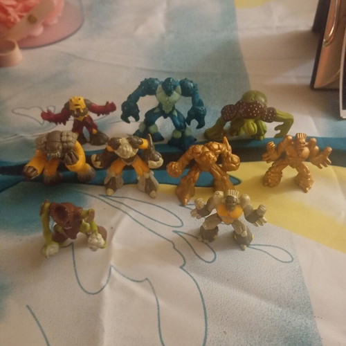 Gormiti series 2 figures used
