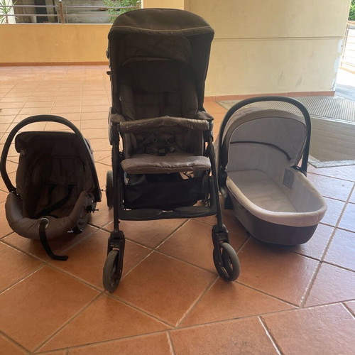 CAM Fluido Easy Travel System Baby Stroller like new with car seat and accessories
