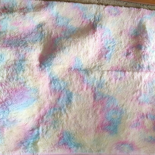 Fluffy multicolor rug like new 160x120 cm