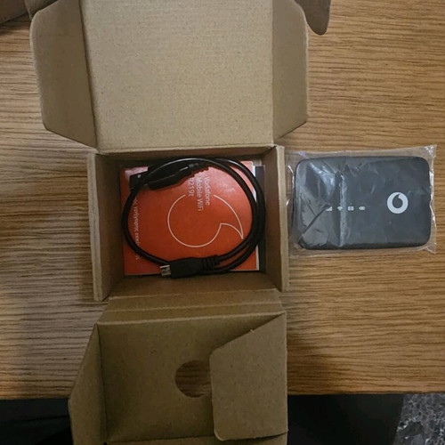 Vodafone Mobile WiFi R219t used