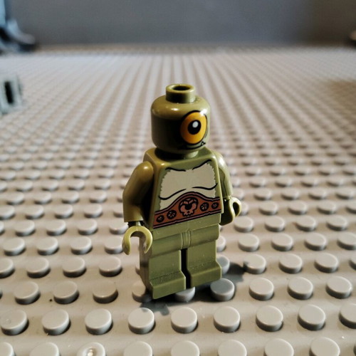 Lego Cyclops series 9 like new
