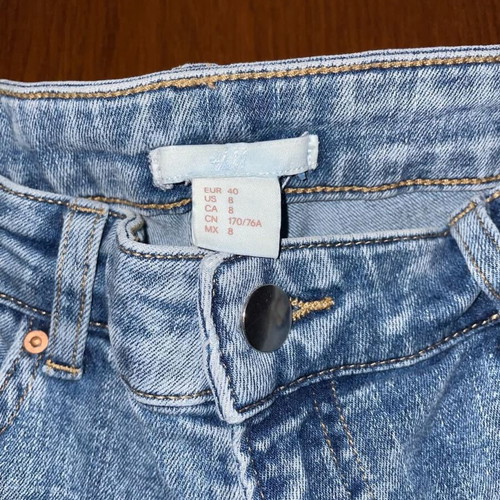 H&M skinny light blue jeans size 40 used