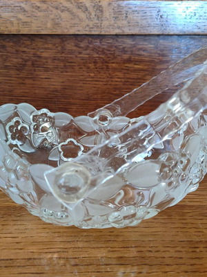 Crystal oval bowl with handle like new