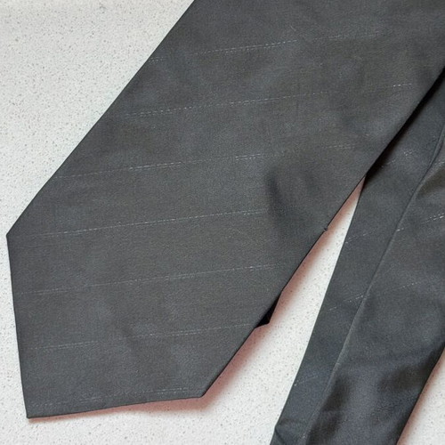 DKNY tie new, green with silver thread