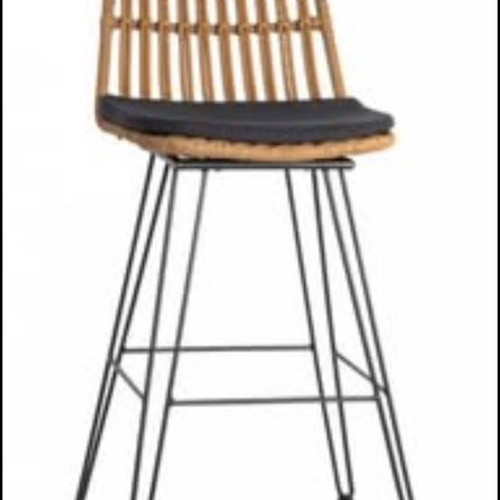 Rattan kitchen bar stools like new, set of 2
